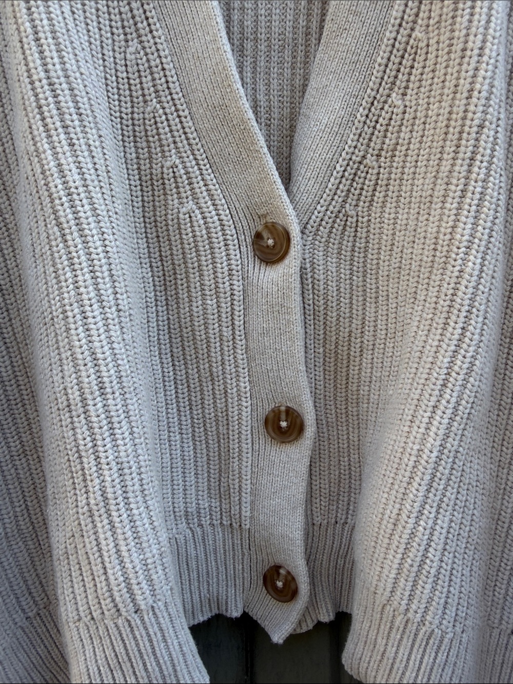 Quince 100% Organic Cotton Fisherman Boxy Cropped V-Neck Button Cardigan Size: L - Picture 5 of 8
